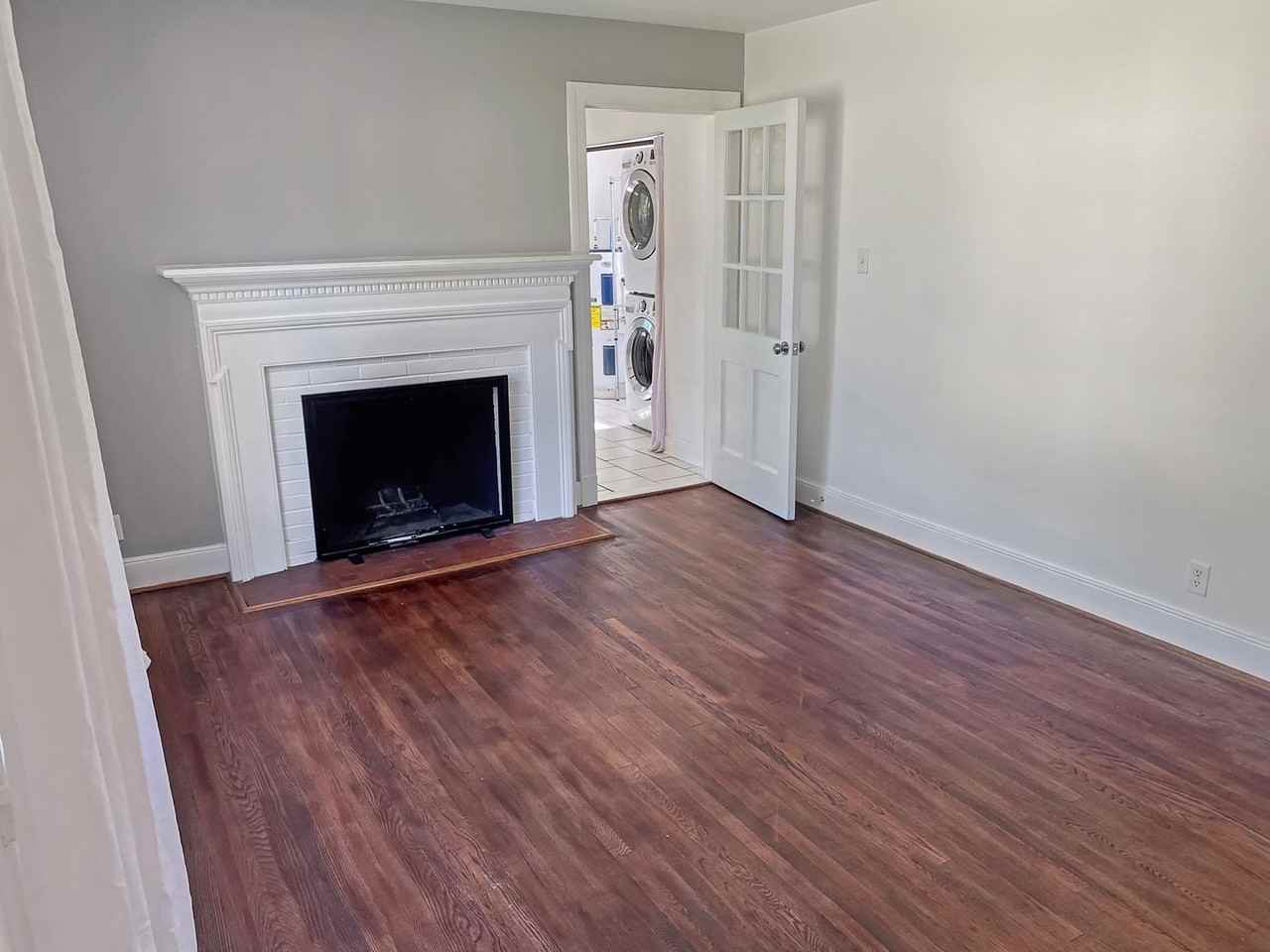 2901 Maplewood Rd - Photo 3 of 22