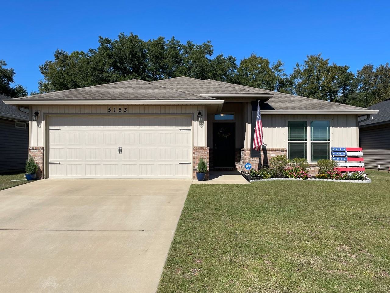 5153 Peach Dr