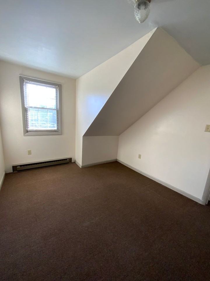 114 Millersville Rd - Photo 7 of 8