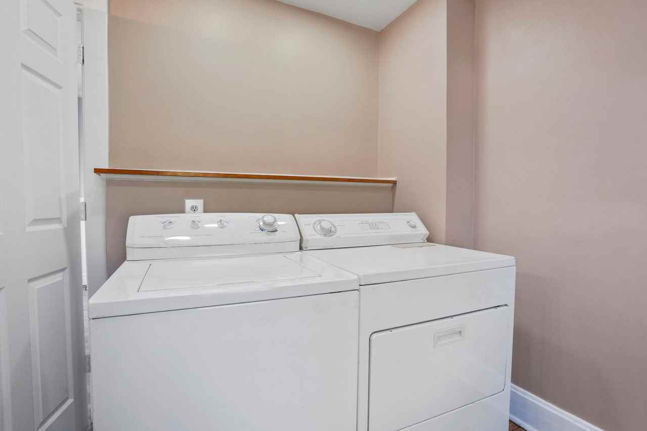 55 Jefferson St - Photo 6 of 27