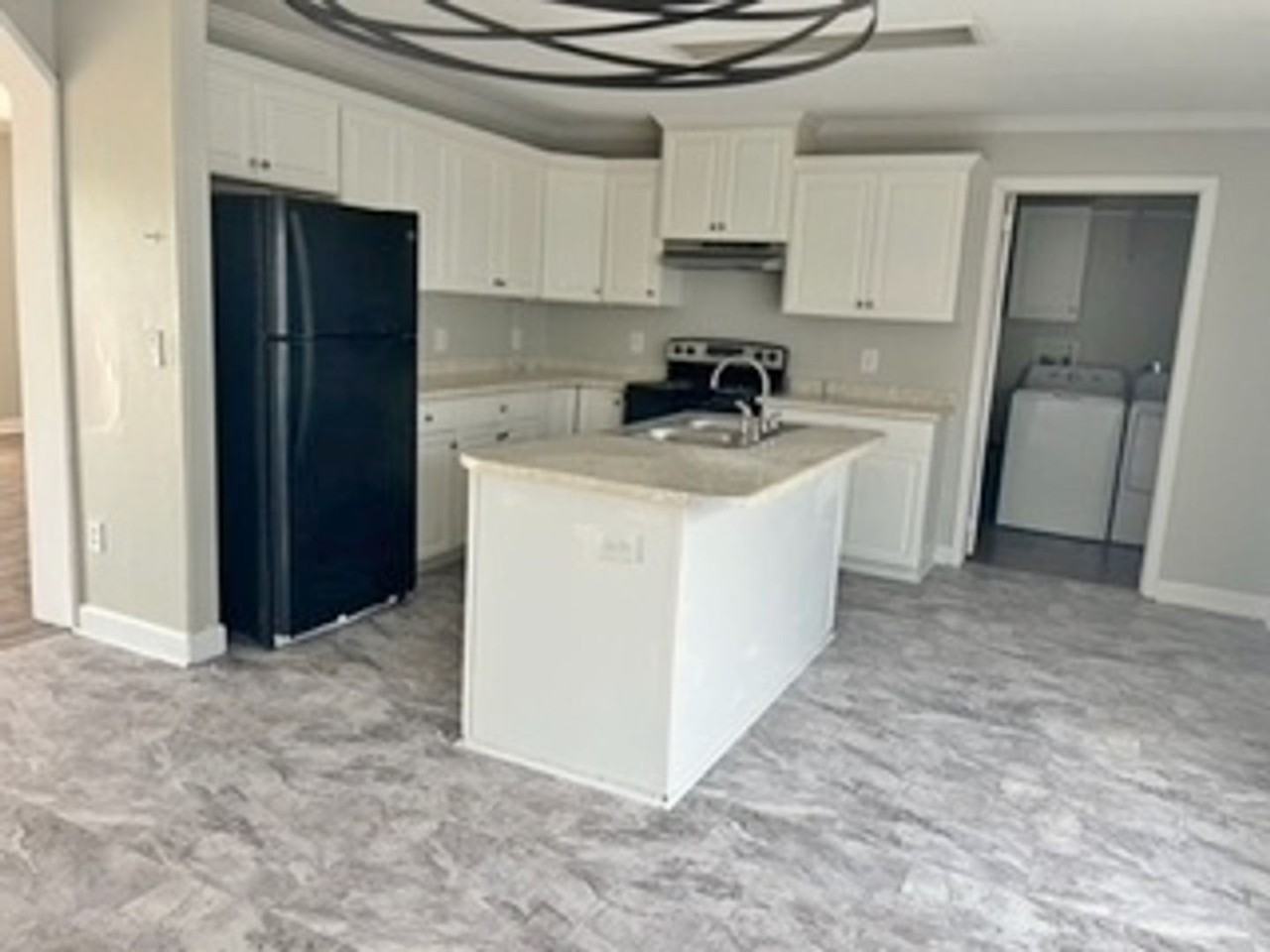 1000 County Road 1209 - Photo 7 of 24