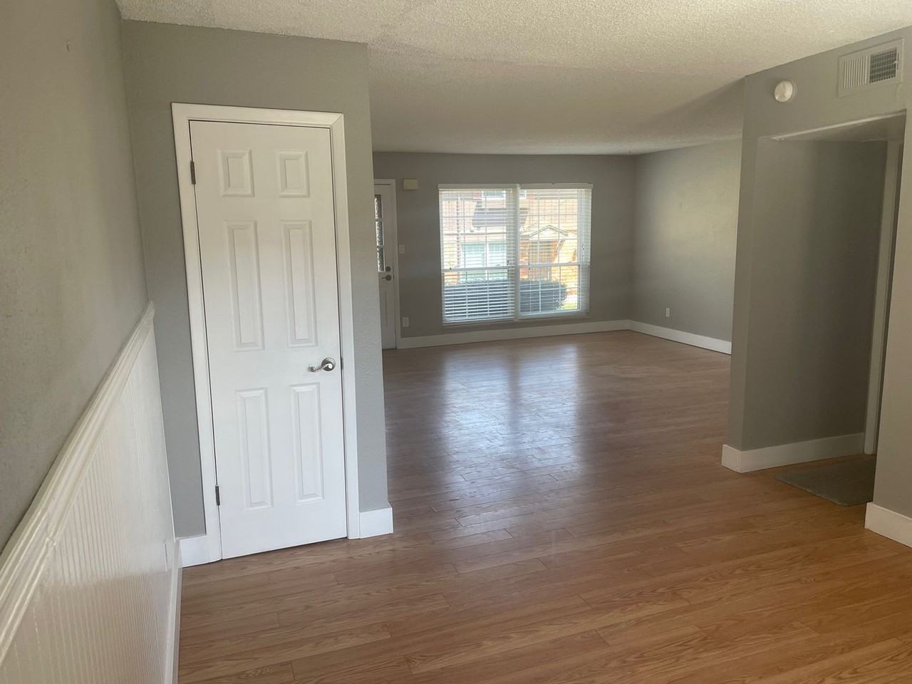 3825 S Monaco Street Pkwy #131 - Photo 6 of 29