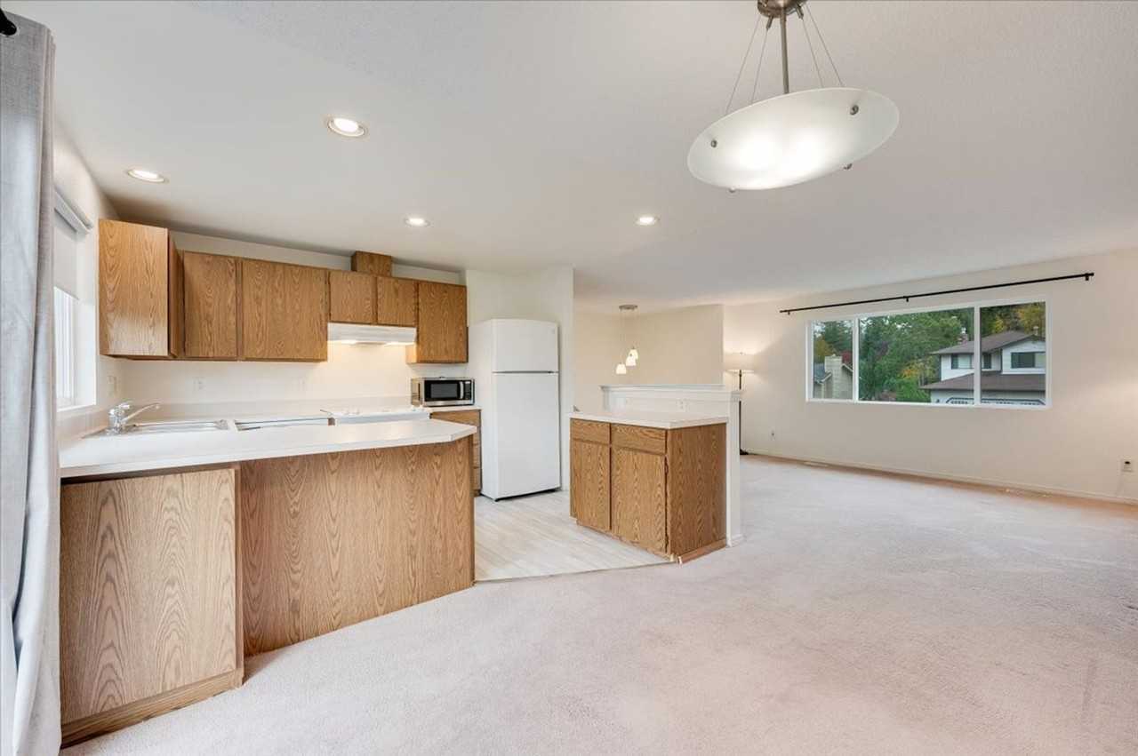 16904 23rd Ave Se - Photo 5 of 30