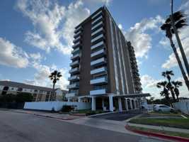 featured image of 715 S Upper Broadway St #905