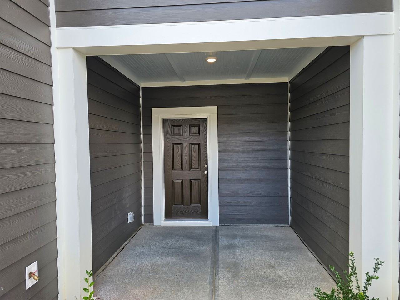 794 Earhart St - Photo 5 of 32