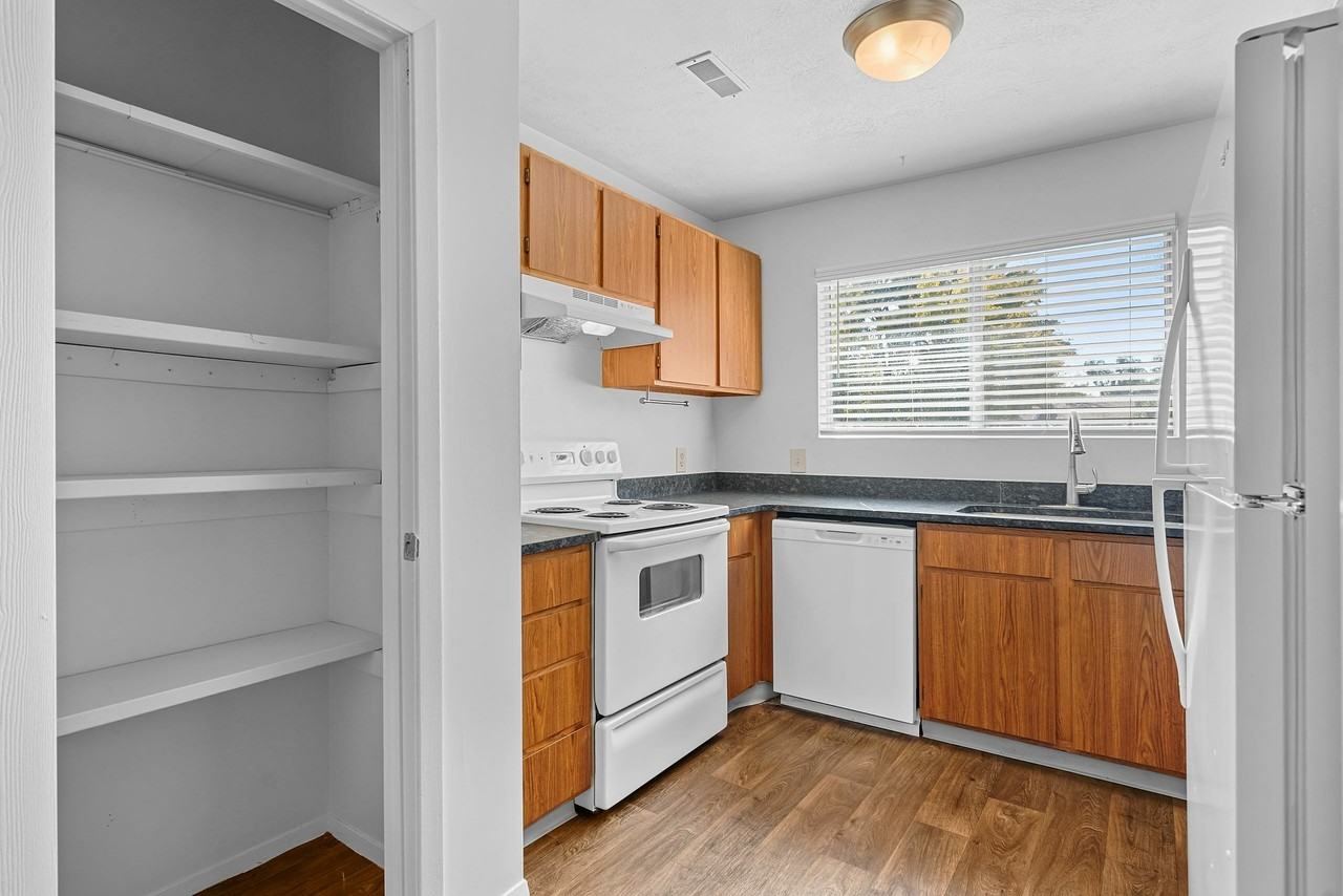 Arcadia Green Apartments - Photo 5 of 23