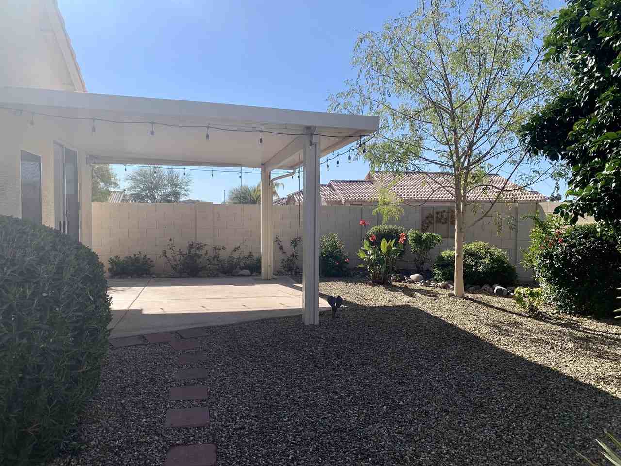 11551 W Bobcat Ct - Photo 3 of 20
