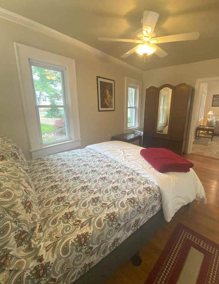 45 Oaklawn St - Photo 2 of 10