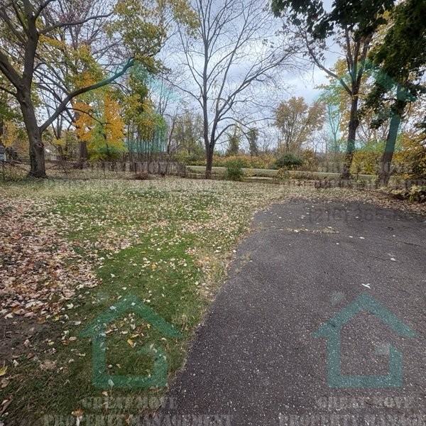 2307 Nesmith Lake Blvd - Photo 3 of 29