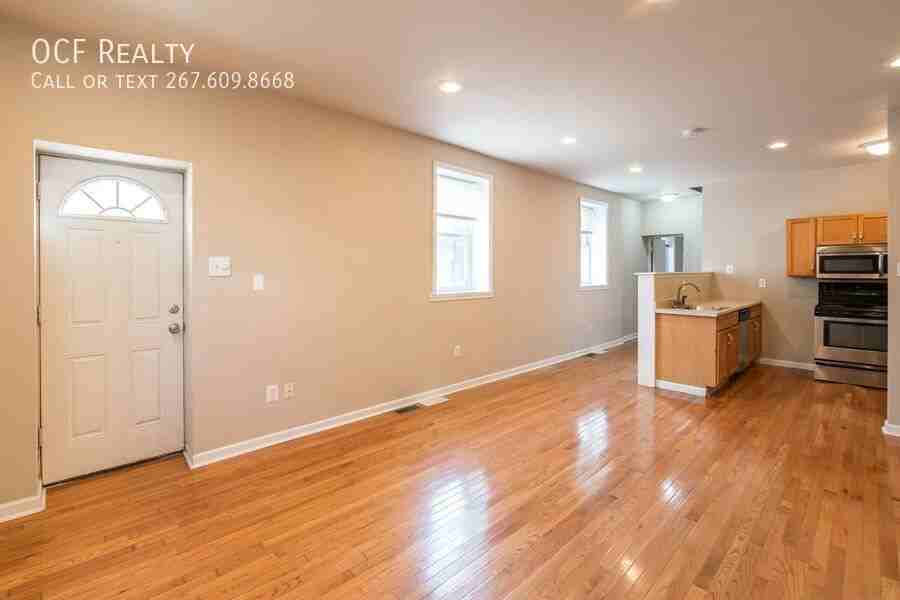 2100 Saint Albans St - Photo 2 of 18