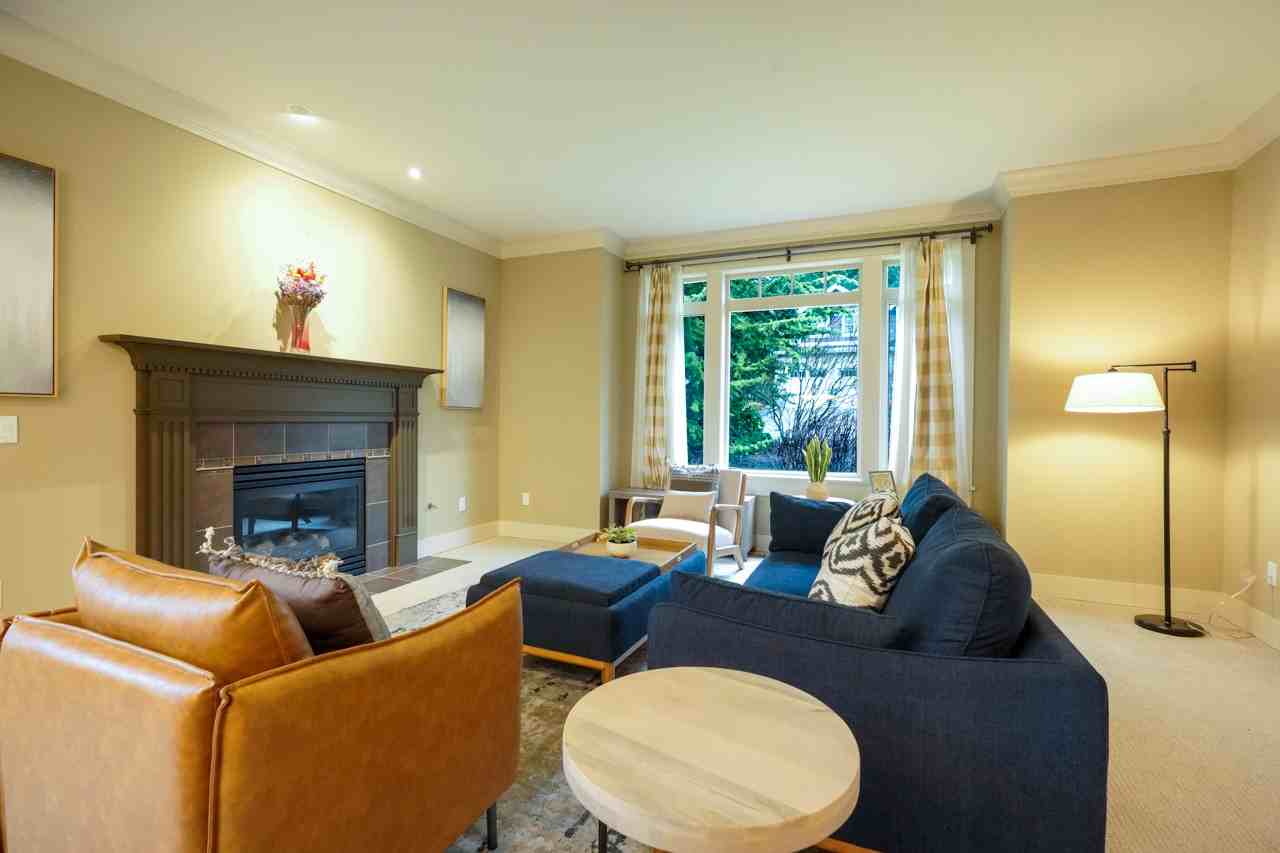 11321 106th Avenue Northeast - Photo 2 of 25