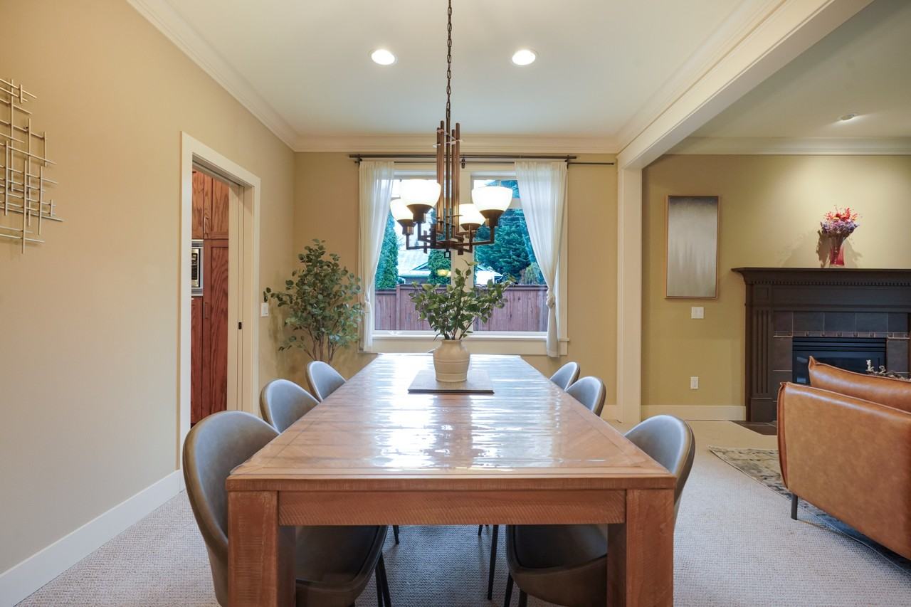 11321 106th Avenue Northeast - Photo 5 of 25