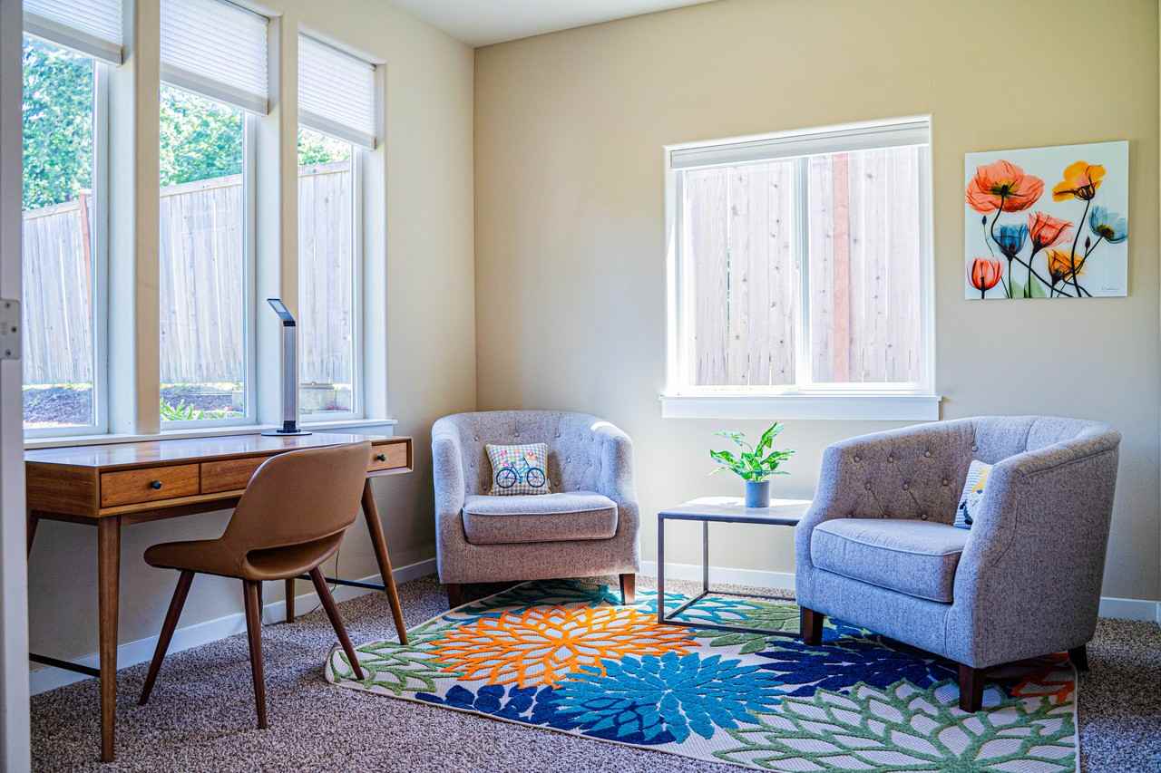 10219 125th Ave Ne - Photo 4 of 33