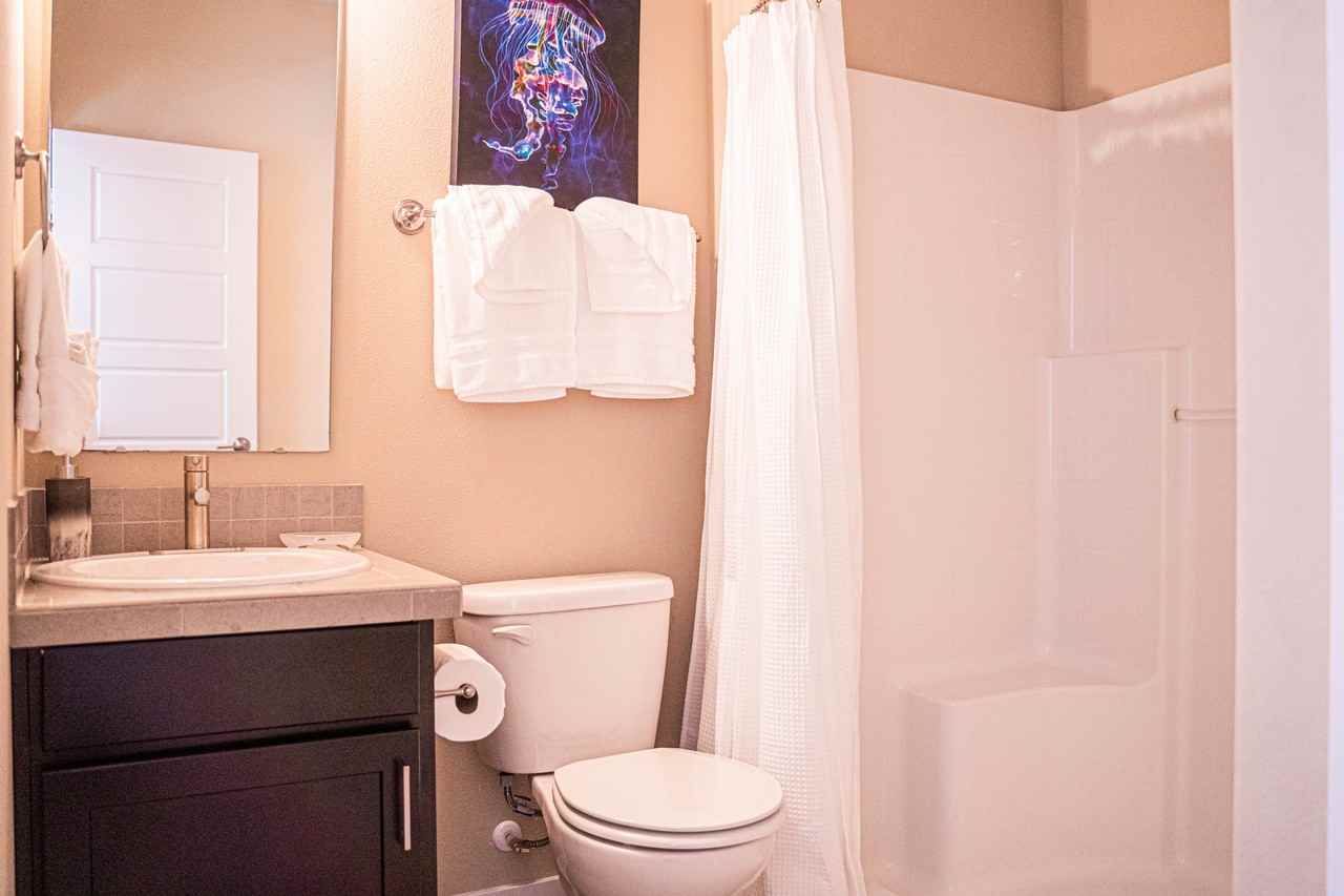 10219 125th Ave Ne - Photo 7 of 33