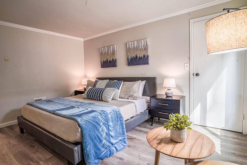 14620 Ne 31st St #E205 - Photo 2 of 24