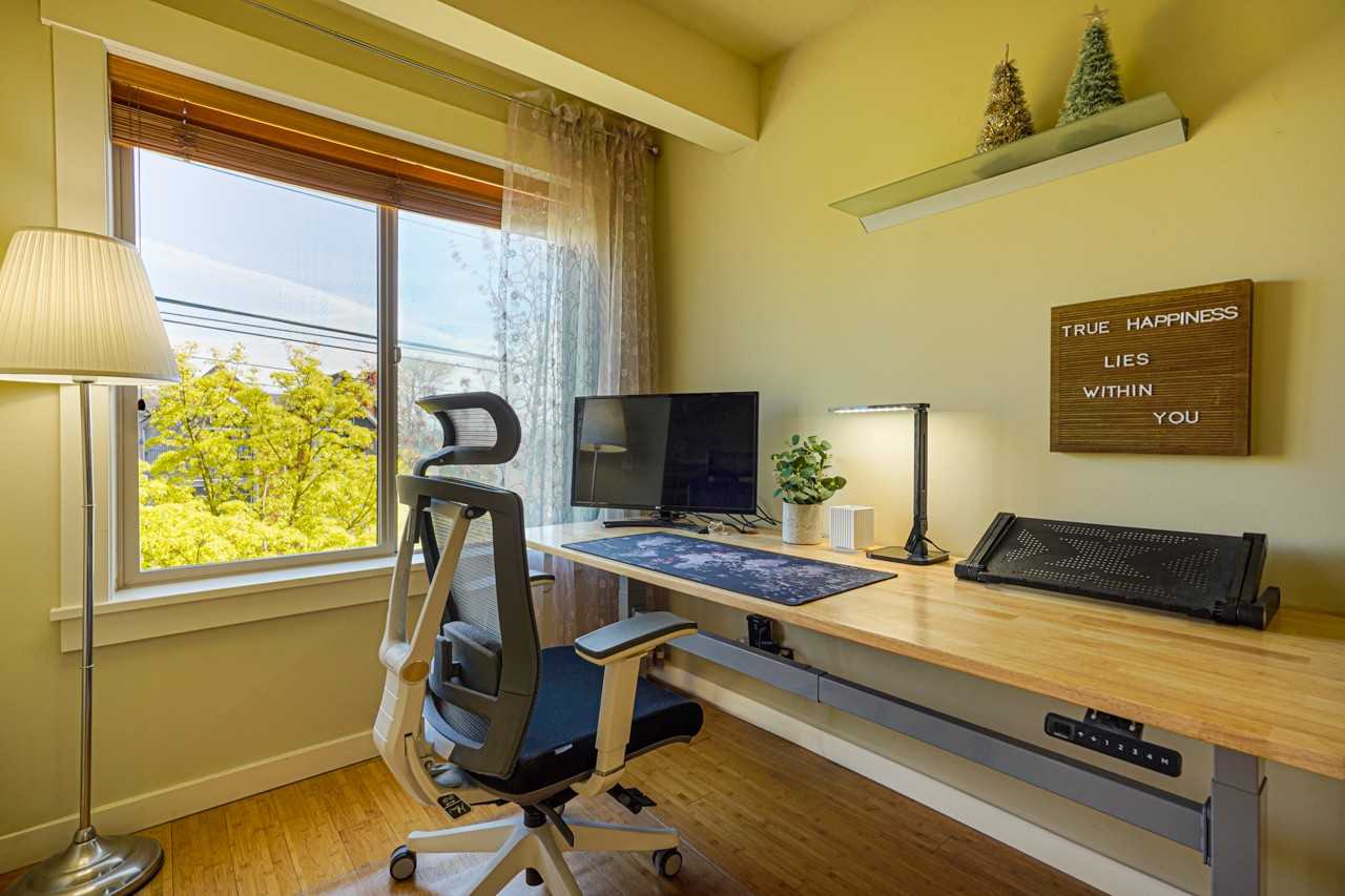 8415 Linden Avenue North - Photo 3 of 50