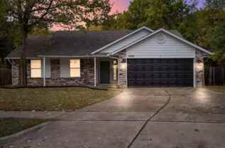 2800 S Dogwood Ave - Photo 1 of 1