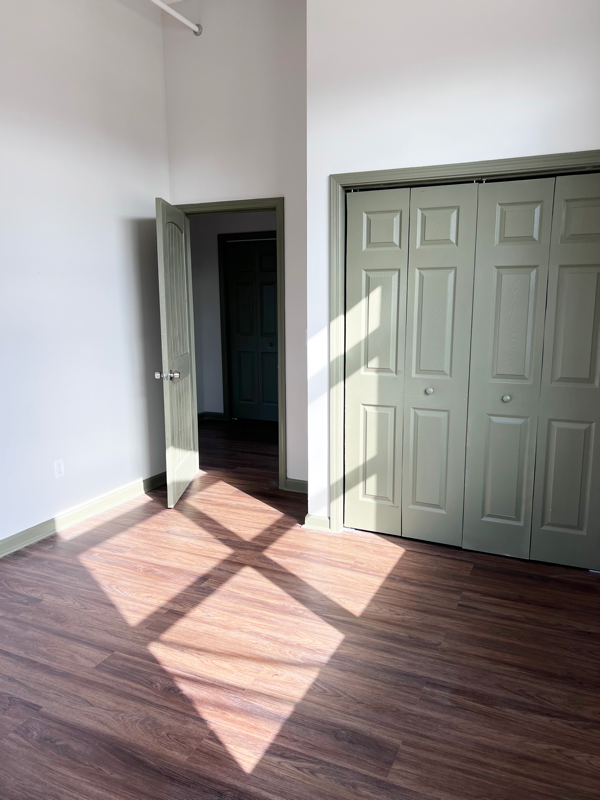 42 N Main St #5 - Photo 3 of 5