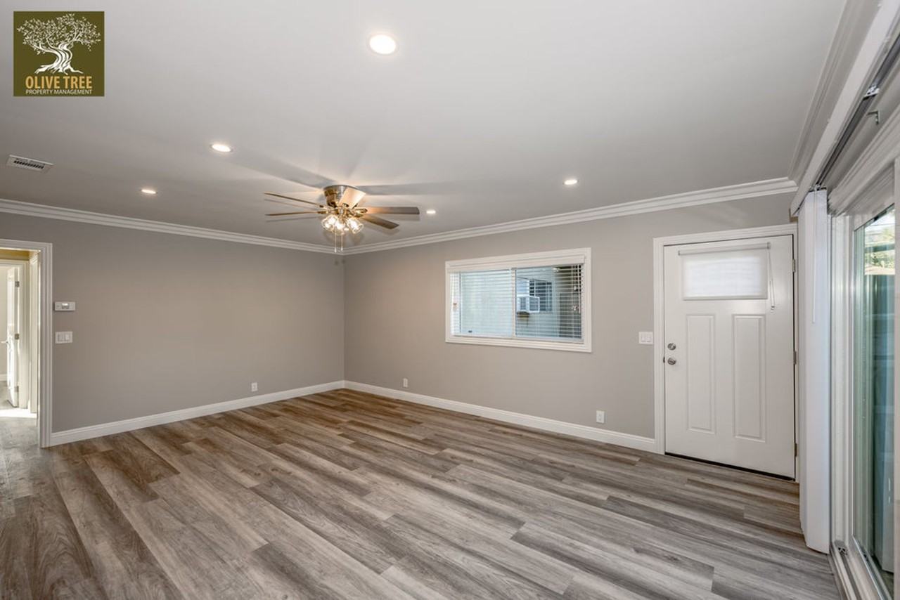 917 W Colorado Blvd #E - Photo 6 of 13