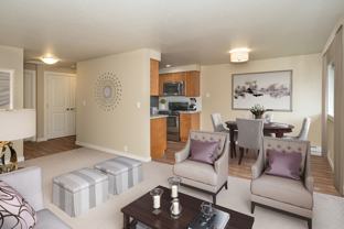 Del Mar Village Apartments - Photo 1 of 1