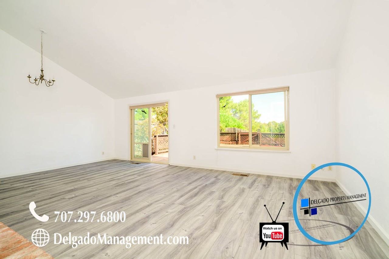 1516 Shannon Ct - Photo 6 of 32