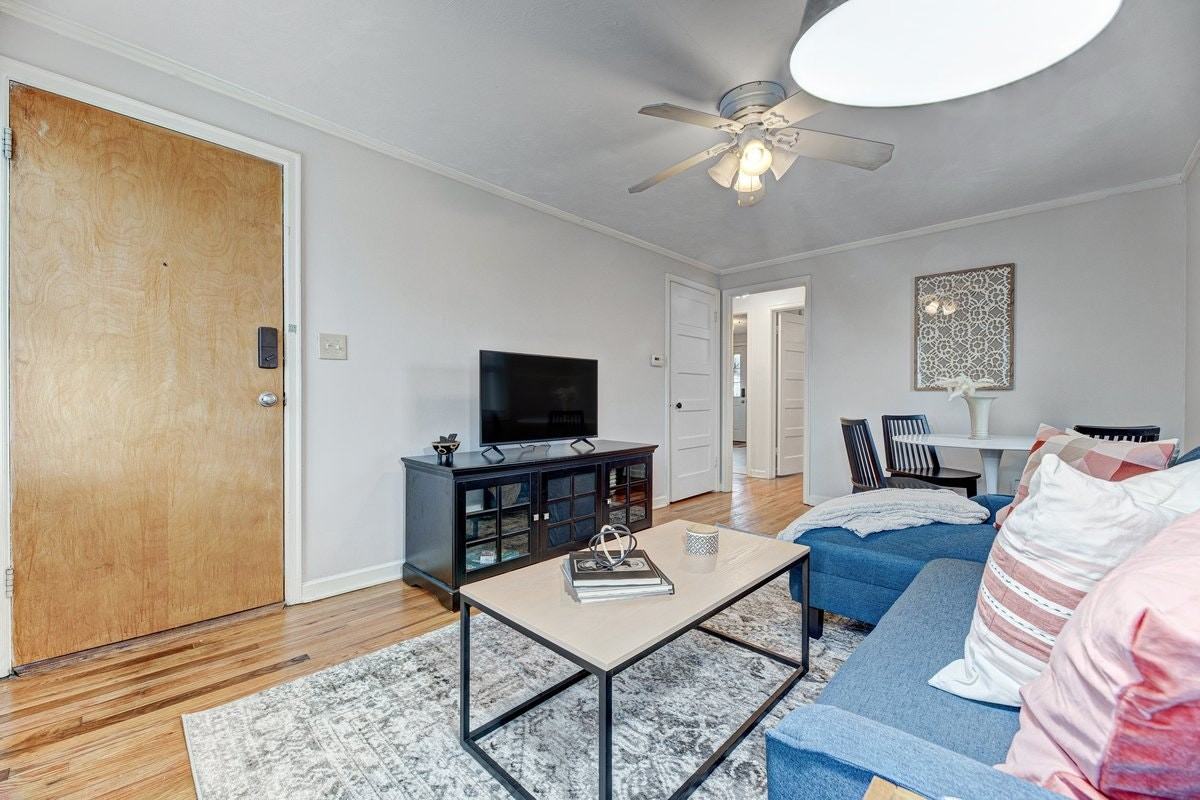 5515 Northwest Radial Highway, Unit 5515 Unit 2 - Photo 5 of 15