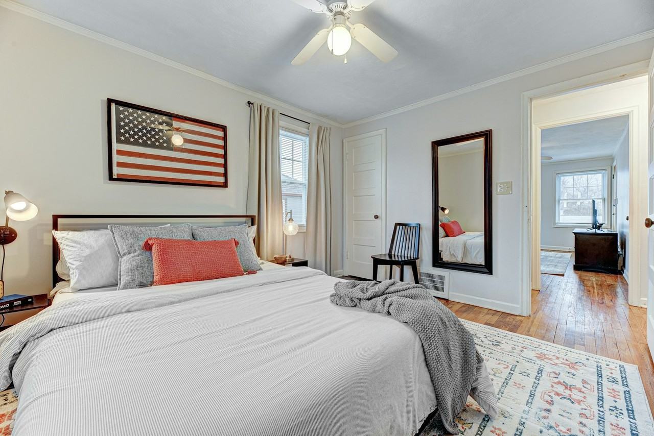 5515 Northwest Radial Highway, Unit 5515 Unit 2 - Photo 6 of 15