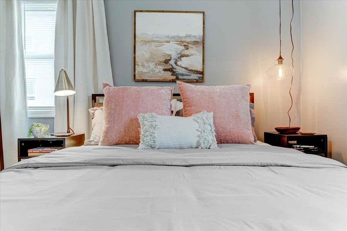 5509 Northwest Radial Highway, Unit 5509 Unit 1 - Photo 7 of 30