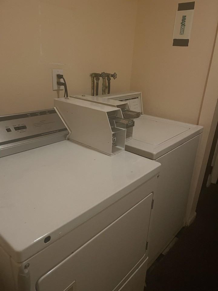 319 South 12th Street - Photo 5 of 5