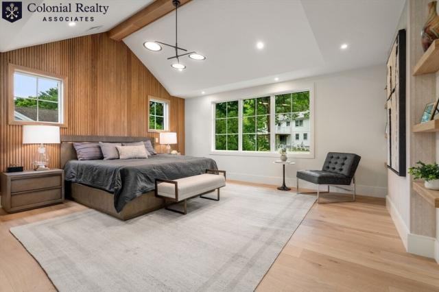 23 Redwood Rd - Photo 3 of 10