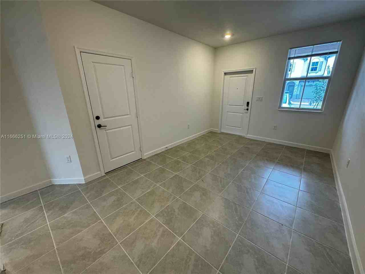 12349 Nw 24th Pl #12349 - Photo 2 of 8