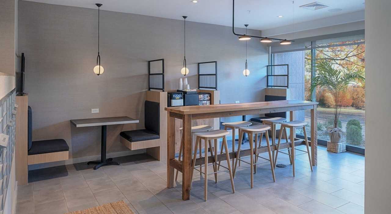 85 Plymouth Street - Photo 7 of 20