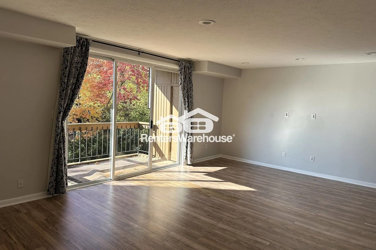 11 Cross Keys Rd - Photo 2 of 19