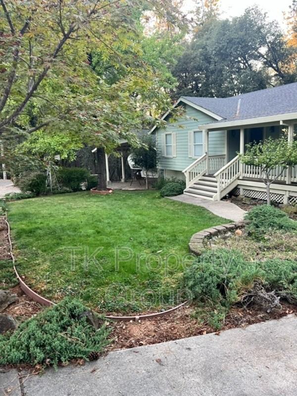 11494 Betty Way - Photo 3 of 25