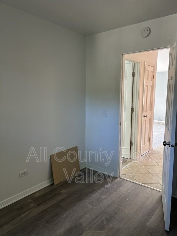 344 Durham Dr - Photo 7 of 10