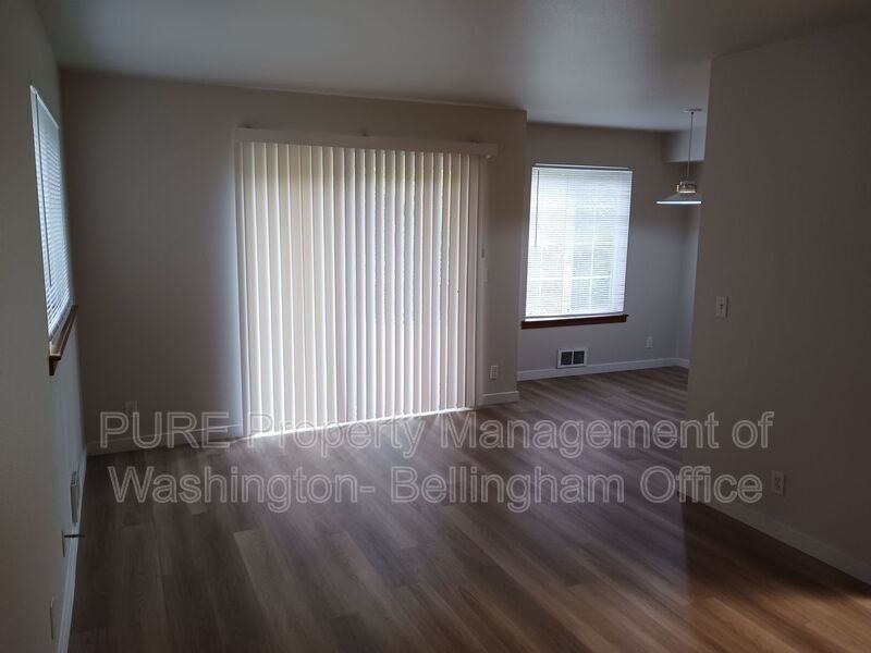 2830 Valencia St - Photo 3 of 15