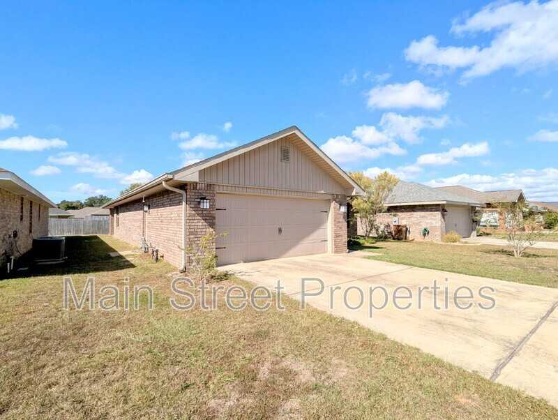 4411 Fiske St - Photo 3 of 28