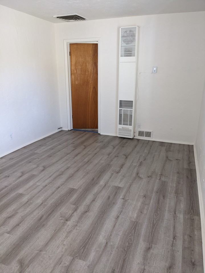 326 Truman St Ne - Photo 2 of 48