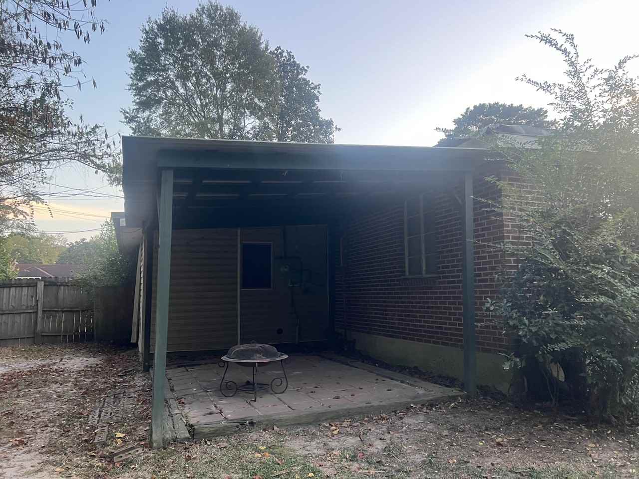 713 Brown Ave - Photo 4 of 8