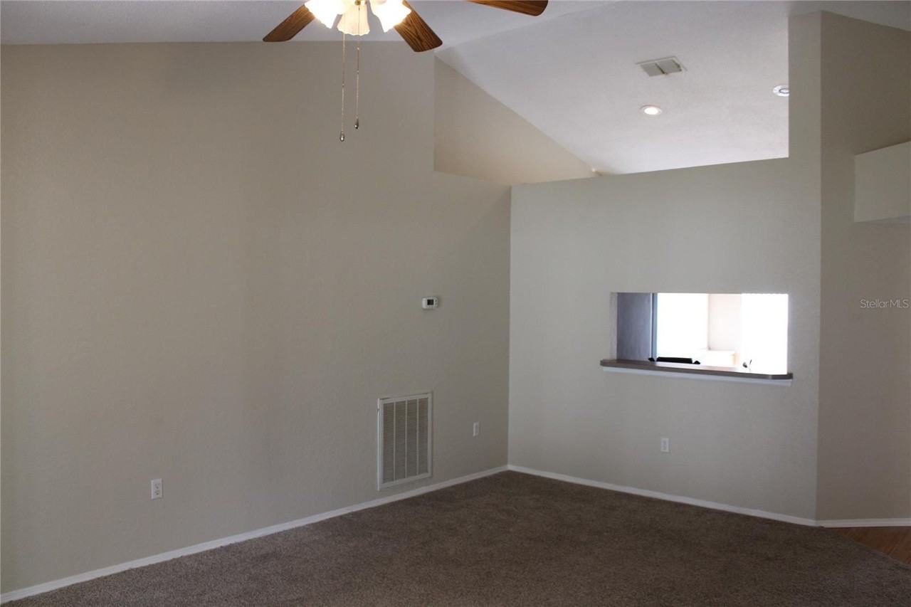 8206 Westmont Terrace Dr - Photo 3 of 12