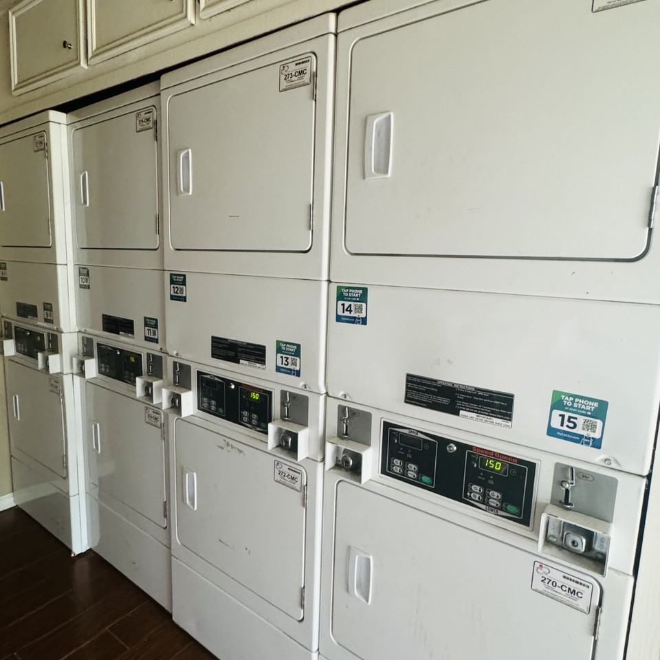 2500 W Martin Luther King Jr Dr - Photo 2 of 26