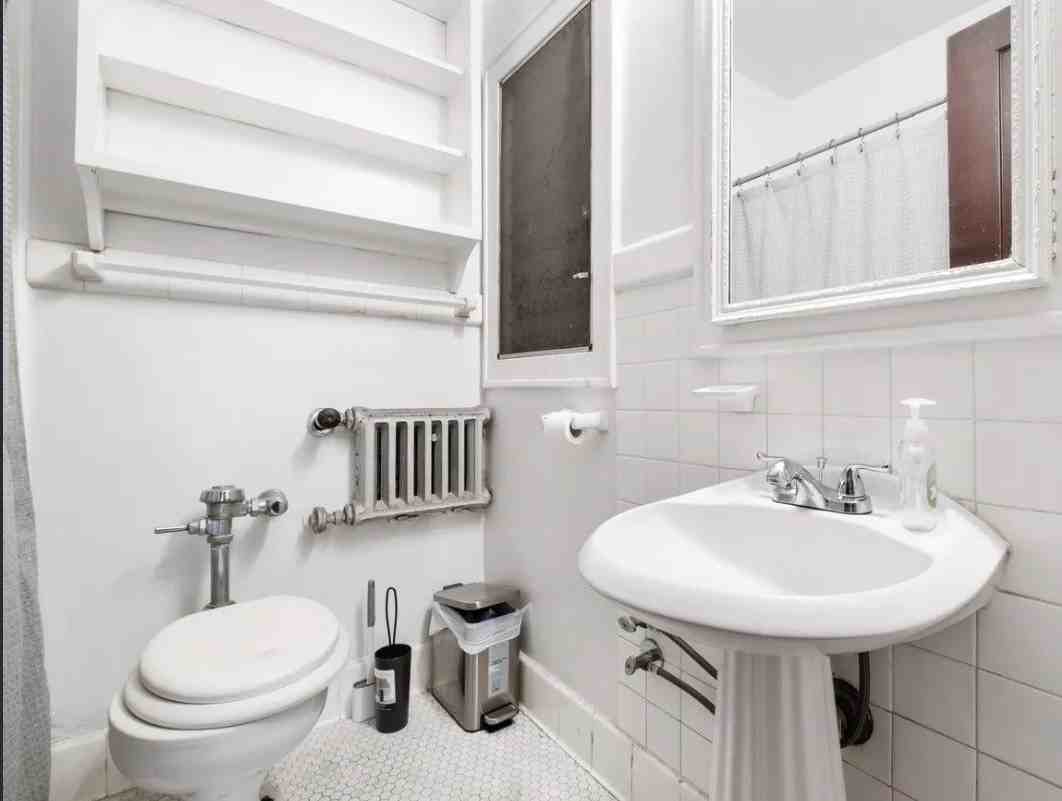 360 W Ocean Blvd - Photo 3 of 6