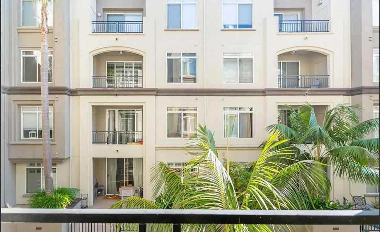 4155 Executive Dr - Photo 3 of 7