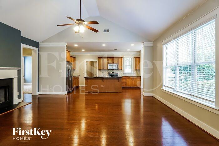 128 Chelsea Station Dr - Photo 3 of 16