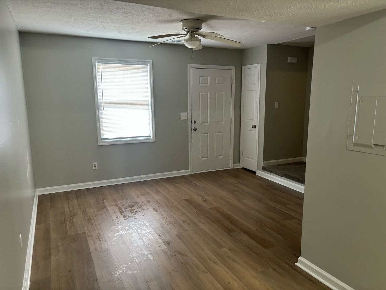 113 Manna Drive - Photo 2 of 9