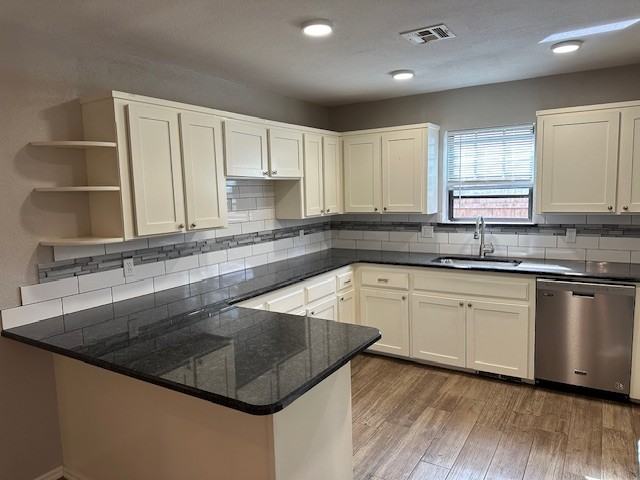 668 Wandering Way - Photo 6 of 21