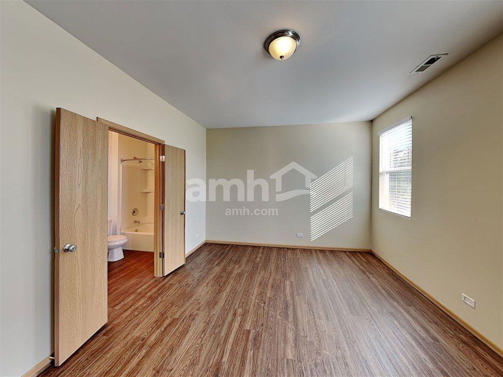 902 Avalon Way - Photo 3 of 8