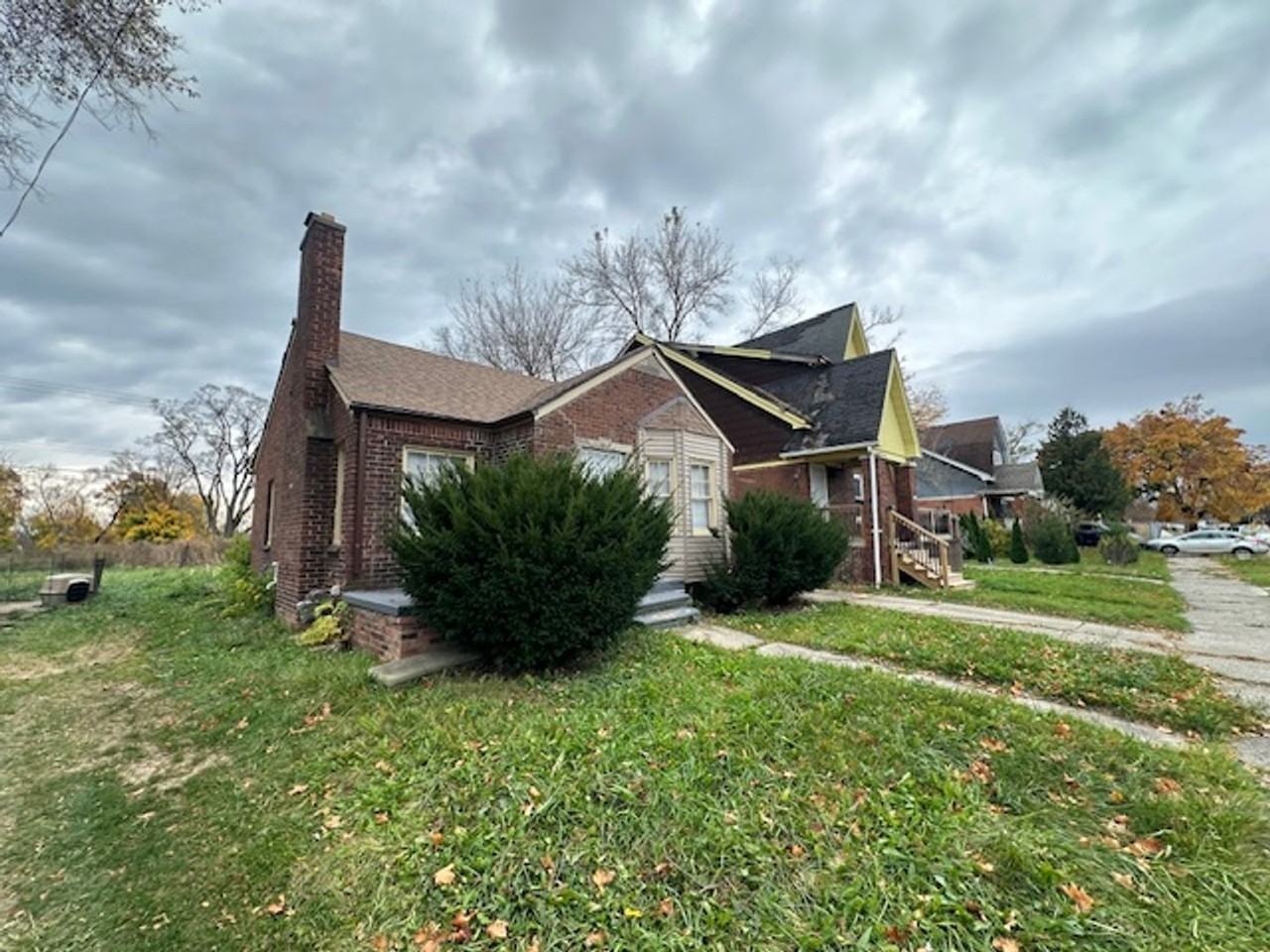 12746 Maiden St - Photo 2 of 13