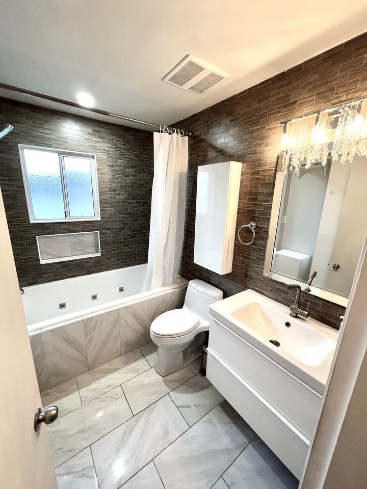 2947 McGill Street - Photo 5 of 18