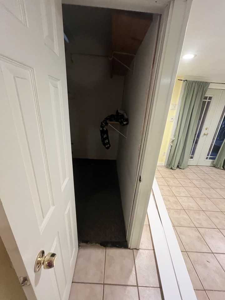 5 Hare Ln - Photo 2 of 14